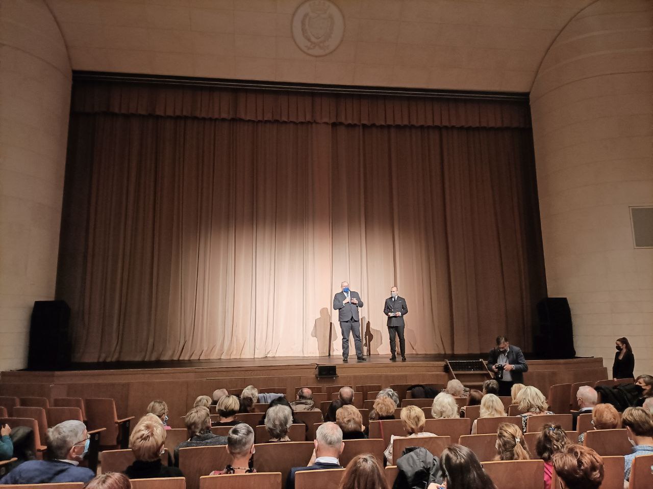 L'ombra di nuove restrizioni sul teatro, riparte la stagione del Verdi di Gorizia